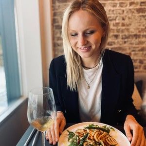 Meet your Posher, Marie-batisse